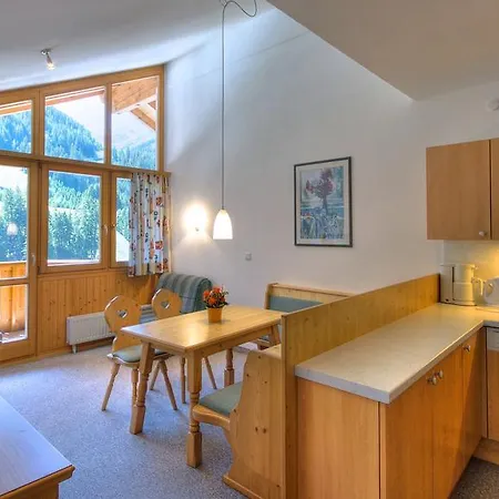 Am Arlen Apartment
